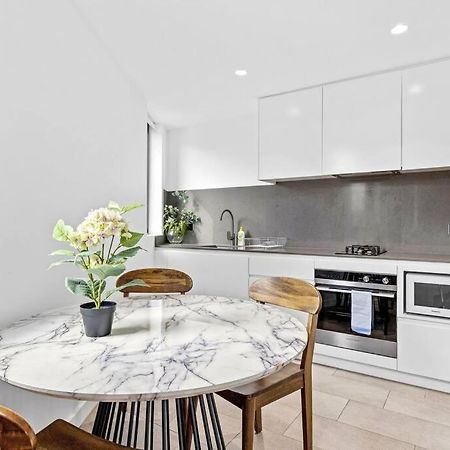 Studio For Long Term Tenants In Strathfield Cbd Sidney Exterior foto