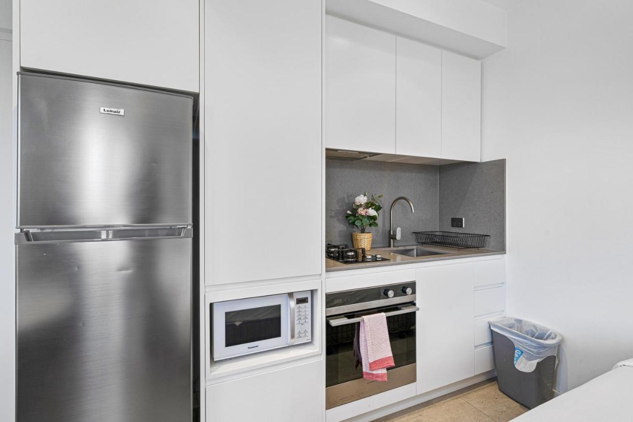 Studio For Long Term Tenants In Strathfield Cbd Sidney Exterior foto