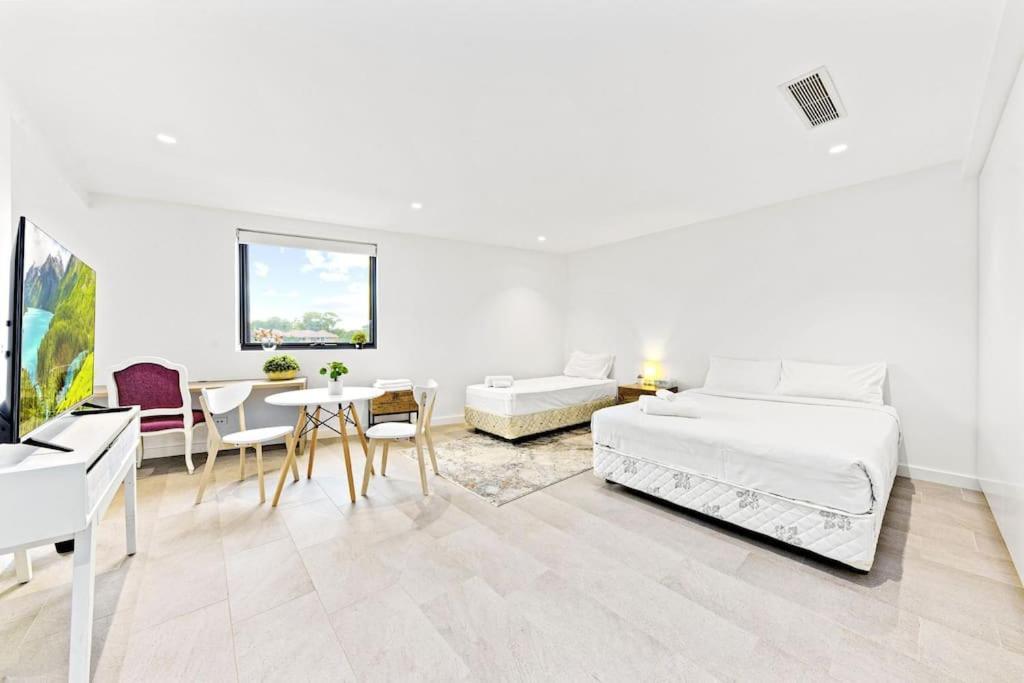 Studio For Long Term Tenants In Strathfield Cbd Sidney Exterior foto