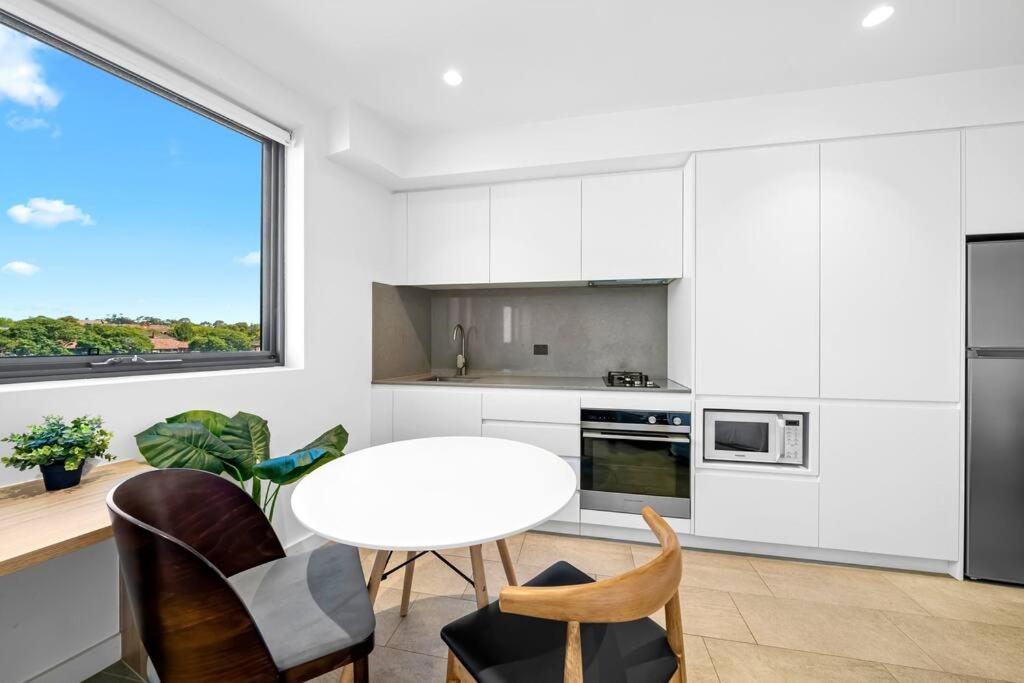 Studio For Long Term Tenants In Strathfield Cbd Sidney Exterior foto