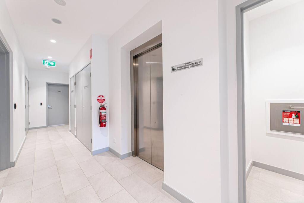 Studio For Long Term Tenants In Strathfield Cbd Sidney Exterior foto
