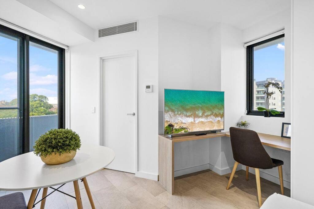 Studio For Long Term Tenants In Strathfield Cbd Sidney Exterior foto
